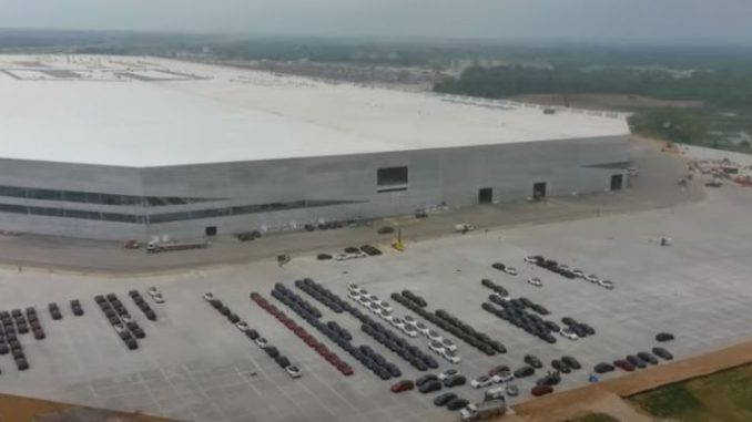 Giga Texas Flyover