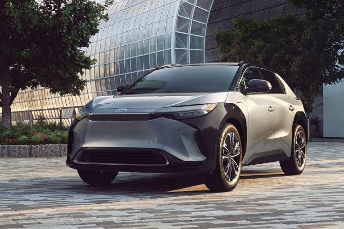 toyota-register-for-updates-bz4x-concept-exterior-right-l