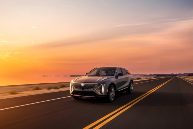 2023 Cadillac LYRIQ exterior front driver side three-quarter