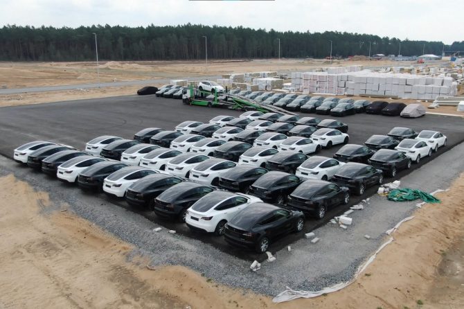 giga berlin long range