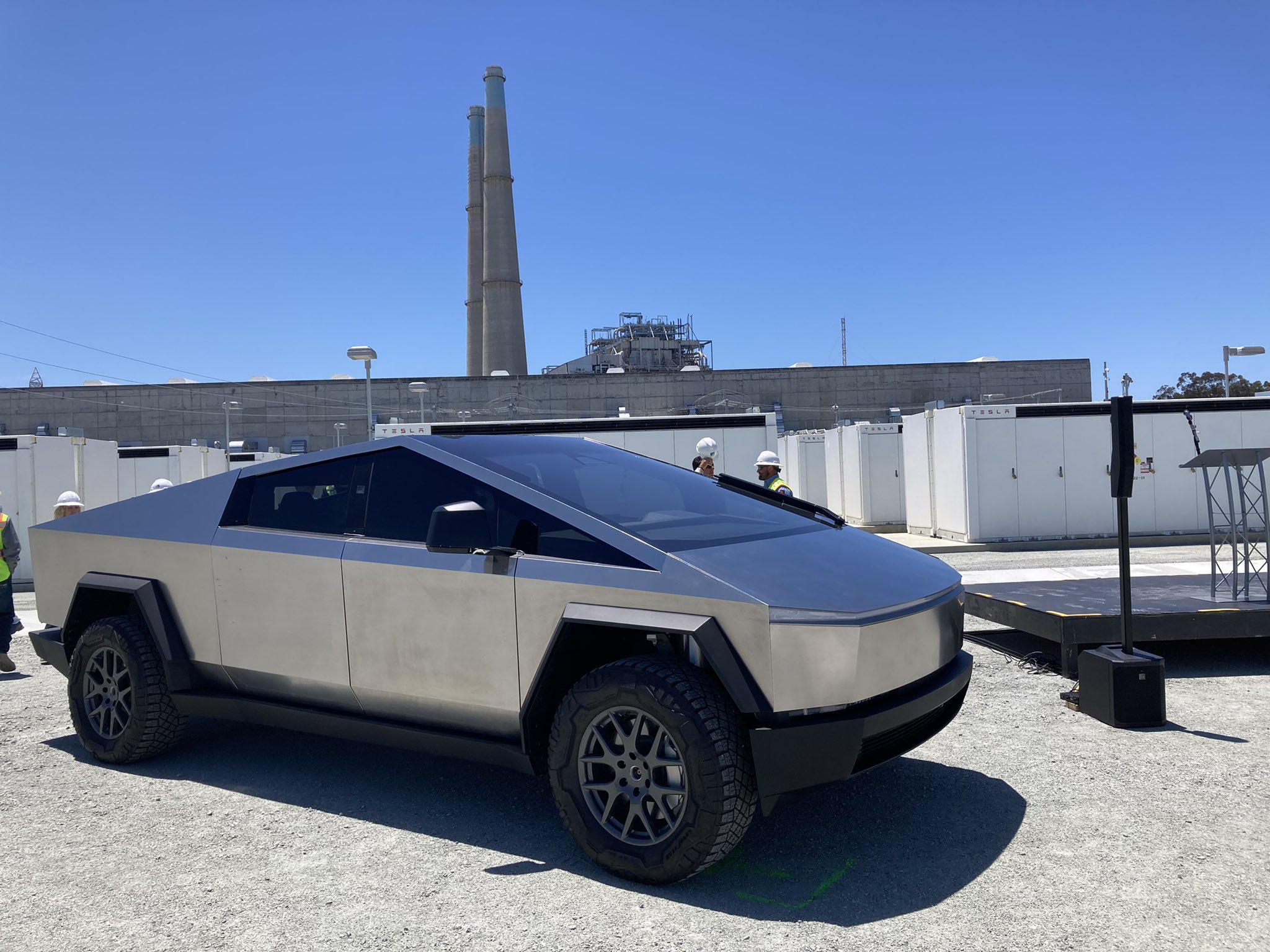 Tesla Cybertruck makes guest appearance at commissioning of Elkhorn ...