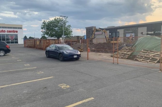 tesla supercharger kemptville