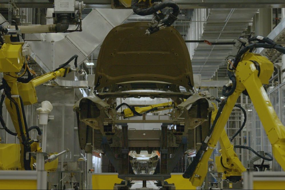 giga texas body shop