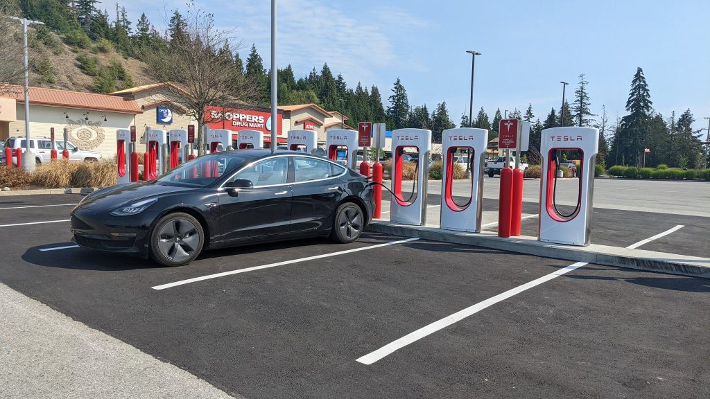 Tesla planning Supercharger in Morris [Manitoba] Drive Tesla