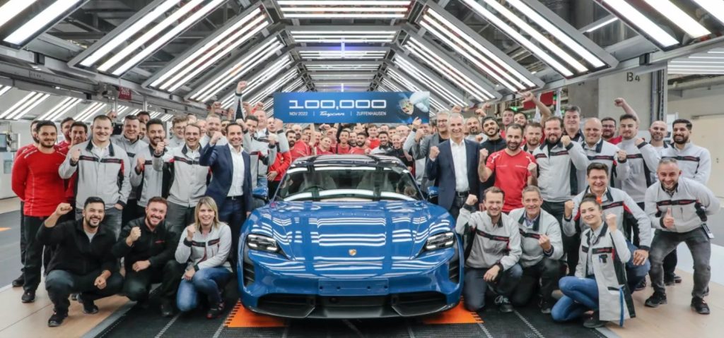 Porsche-Taycan-100000th