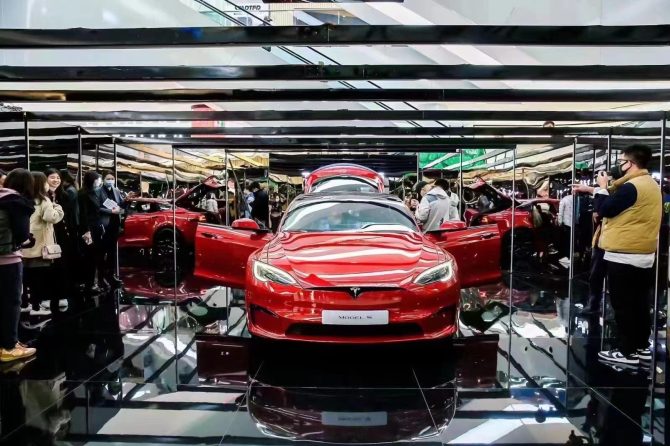 raffles china model s