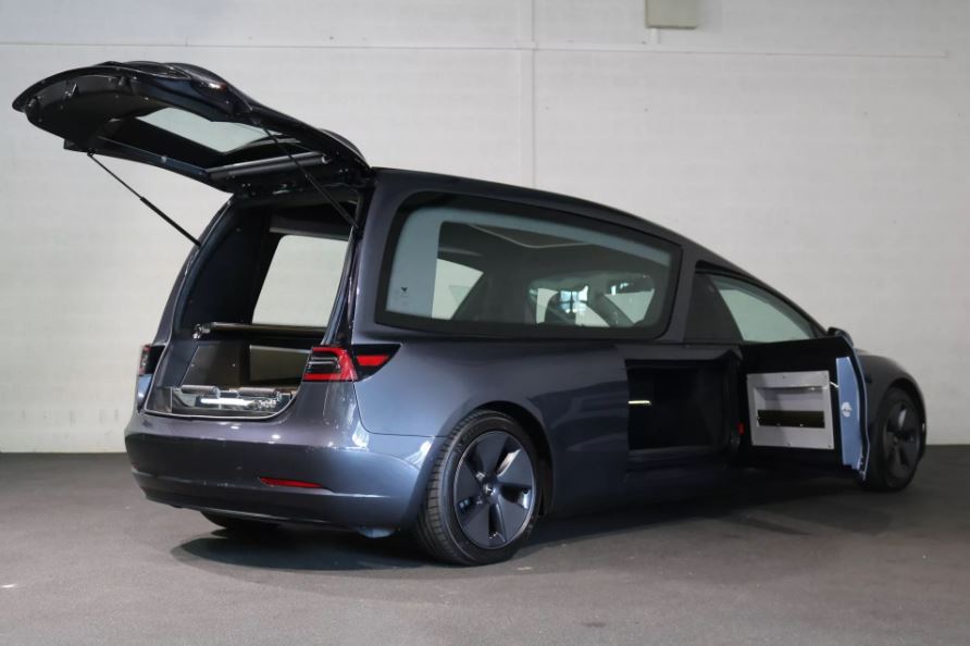 The Tesla Hearse 3 is here! Drive Tesla