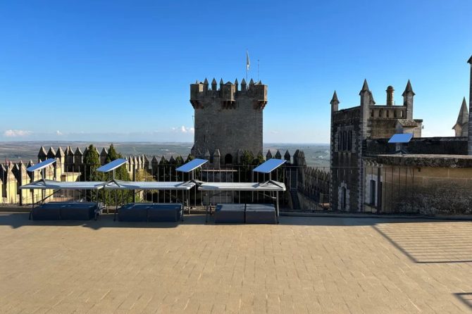 StarlinkAtCastleInSpain