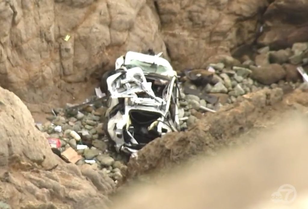 tesla crash devils slide