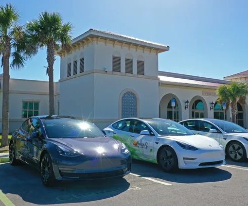 Venice Model 3 fleet courtesy of Thomas Bender - Herald Tirbune