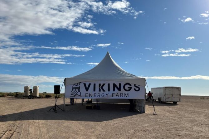 Vikings-Energy-Farm-Groundbreaking-768x576