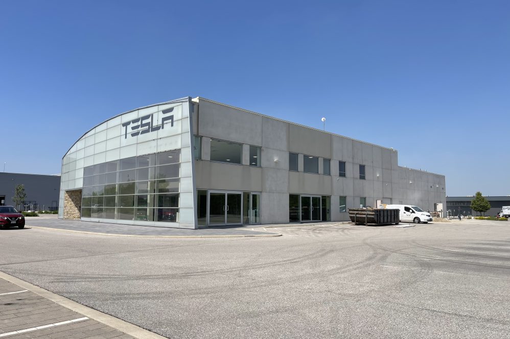 Tesla Brampton