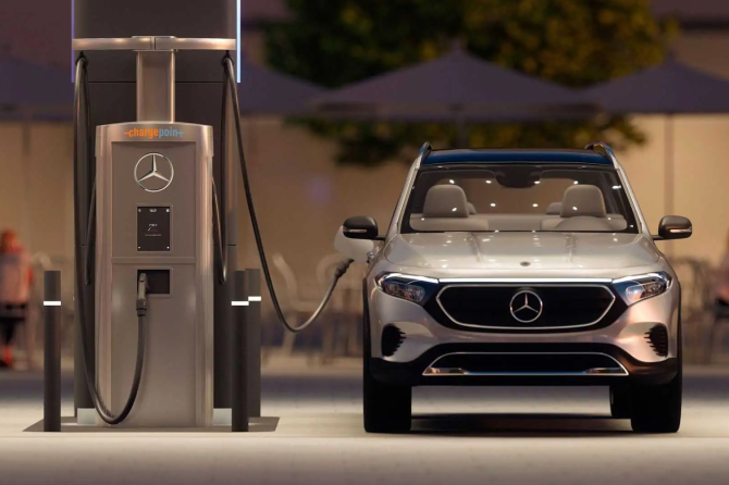 mercedes charging