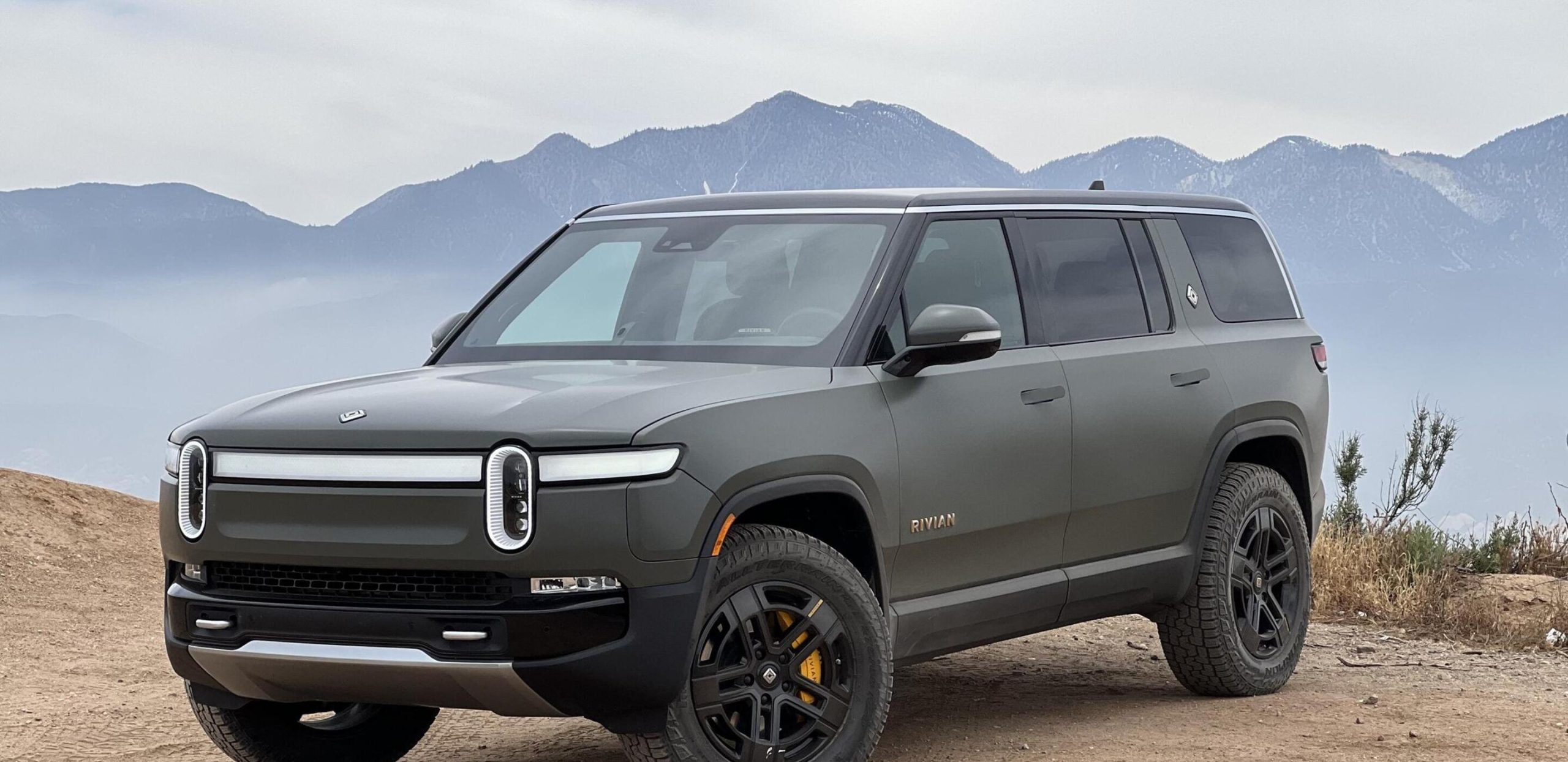 Rivian toying with the idea of launching Ascent, a 1,000 HP R1 variant ...