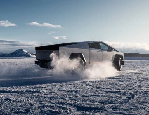 Tesla Cybertruck Ice