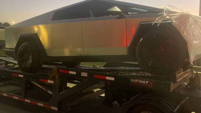 Tesla Cybertruck spotted in Arkansas courtesy of brandenflasch on Twitter 1