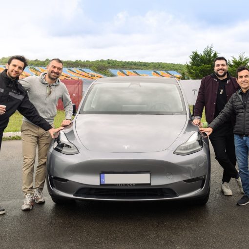 Tesla Model Y deliveries in Türkiye