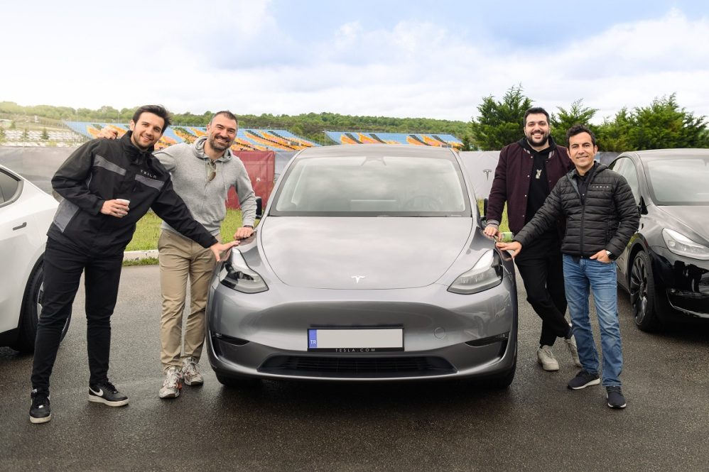 Tesla Model Y deliveries in Türkiye