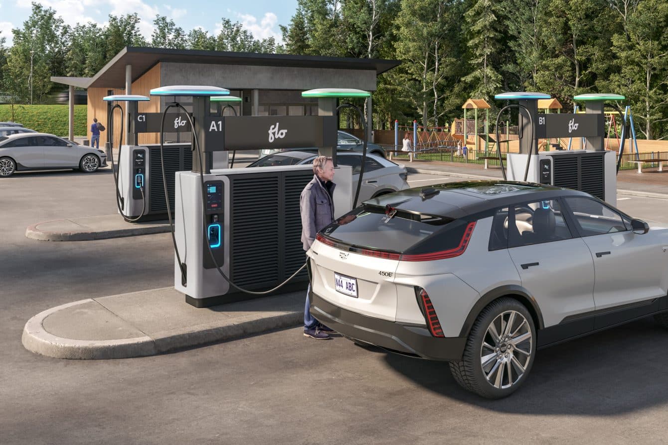 Telus partners with Flo to enhance EV charging reliability with real ...