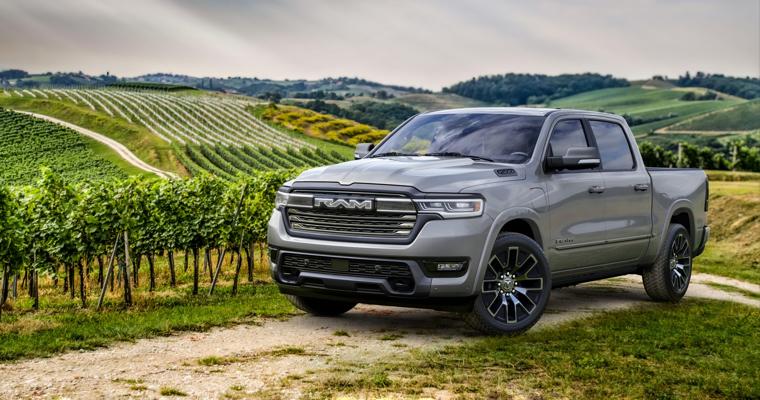 2025 Ram 1500 Ramcharger Limited