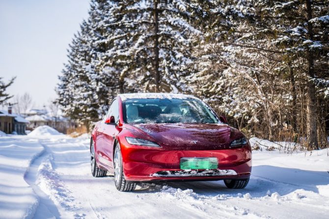 model3 snow2