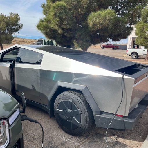 rivian cybertruck