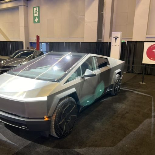 cybertruck montreal auto show