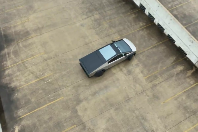 cybertruck turning radius