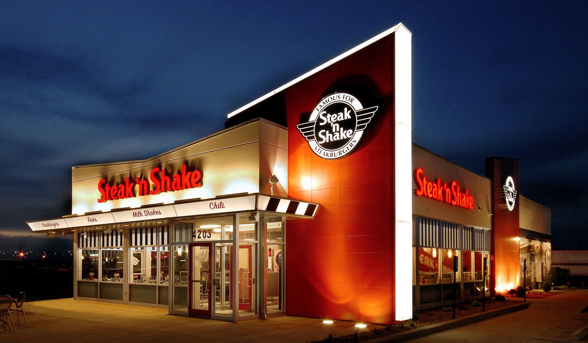 Tesla and Steak 'n Shake partnership image