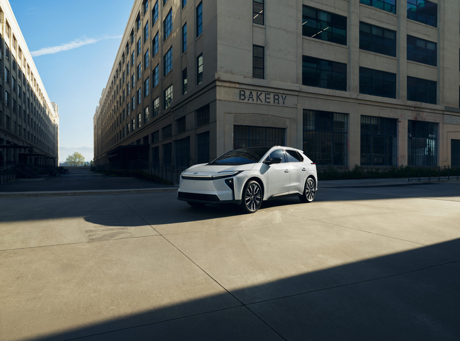 Toyota_2026_bZ_0002-1500x1112-