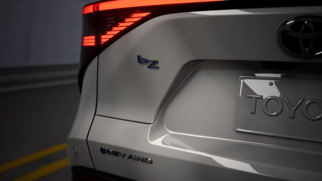 Toyota_2026_bZ_0008-1500x844-1