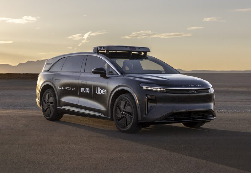 Lucid-Group-Uber-Nuro-Robotaxi