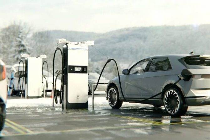 Wallbox-Supernova-180-DC-Fast-Charger3