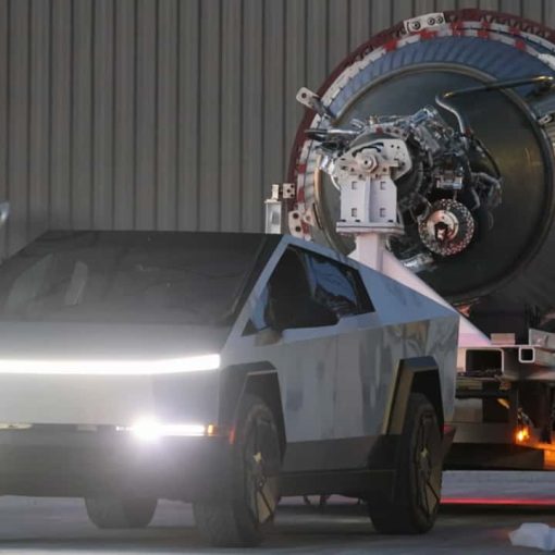 cybertruck-towing-raptor