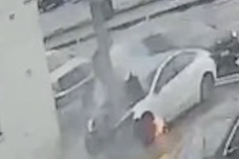 Tesla Model 3 crash, fire, Tacoma, Washington, KIRO 7