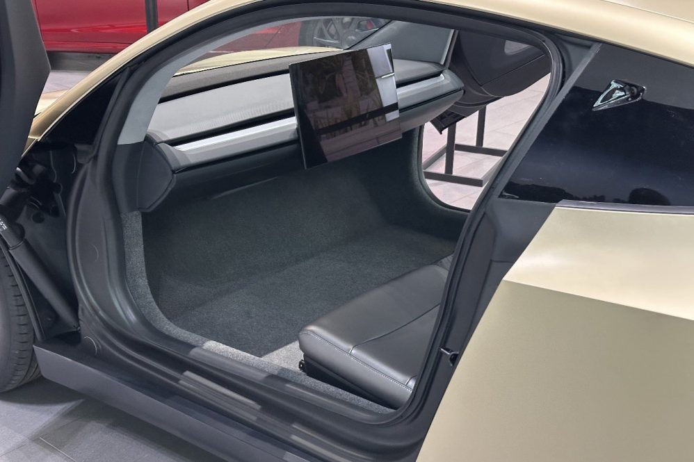cybercab santana 3