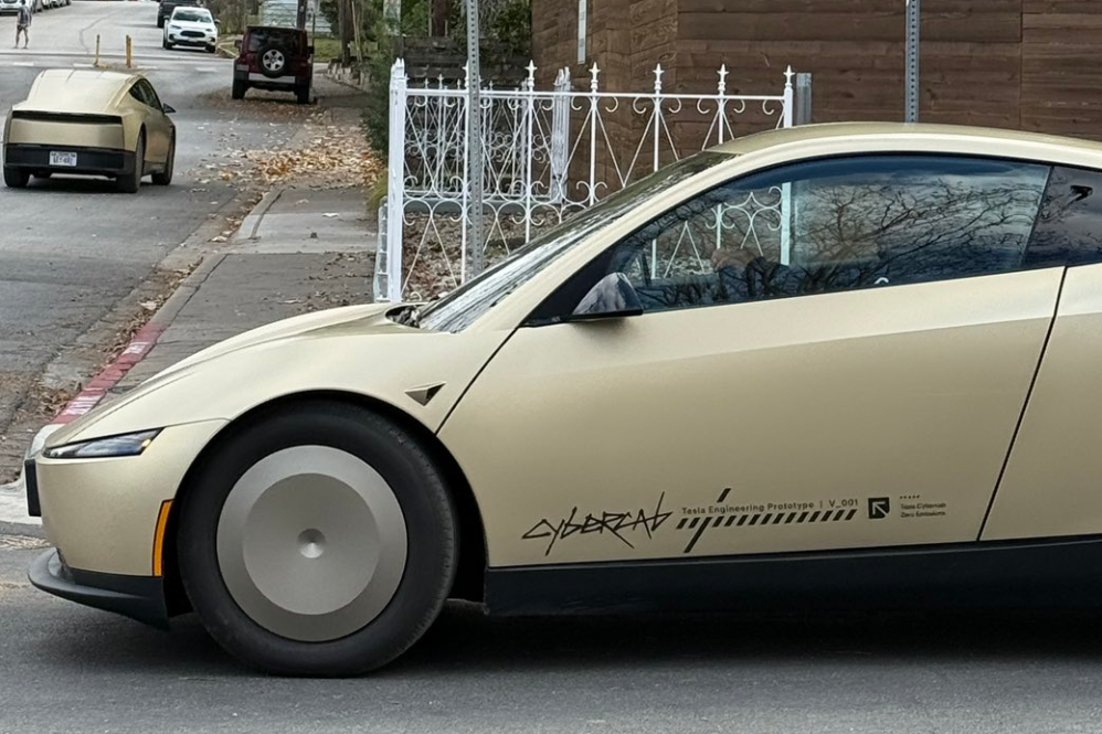 cybercab steering wheel