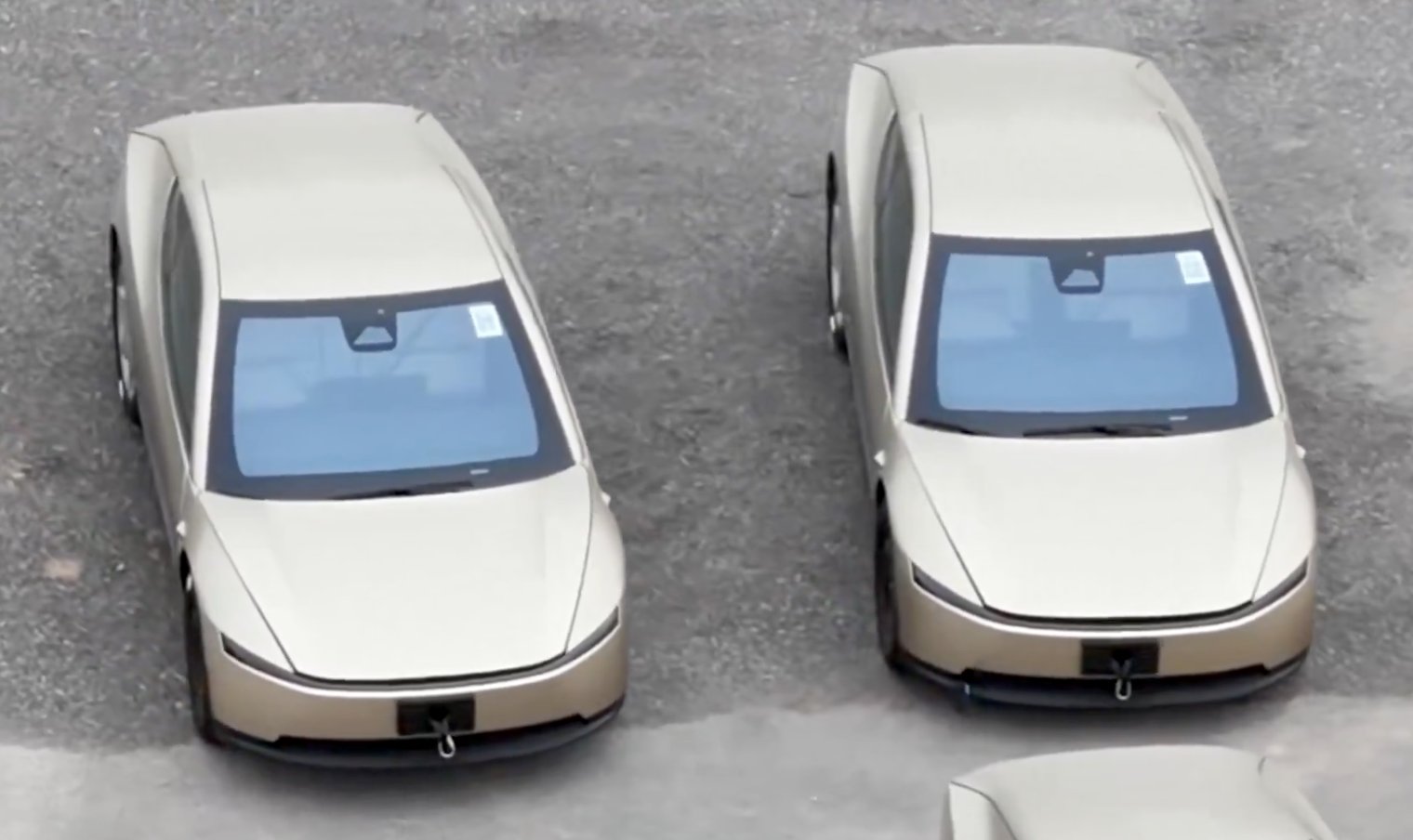 Tesla Cybercabs Spotted: No Steering Wheel, No Pedals, Just Pure Robotaxi Power!