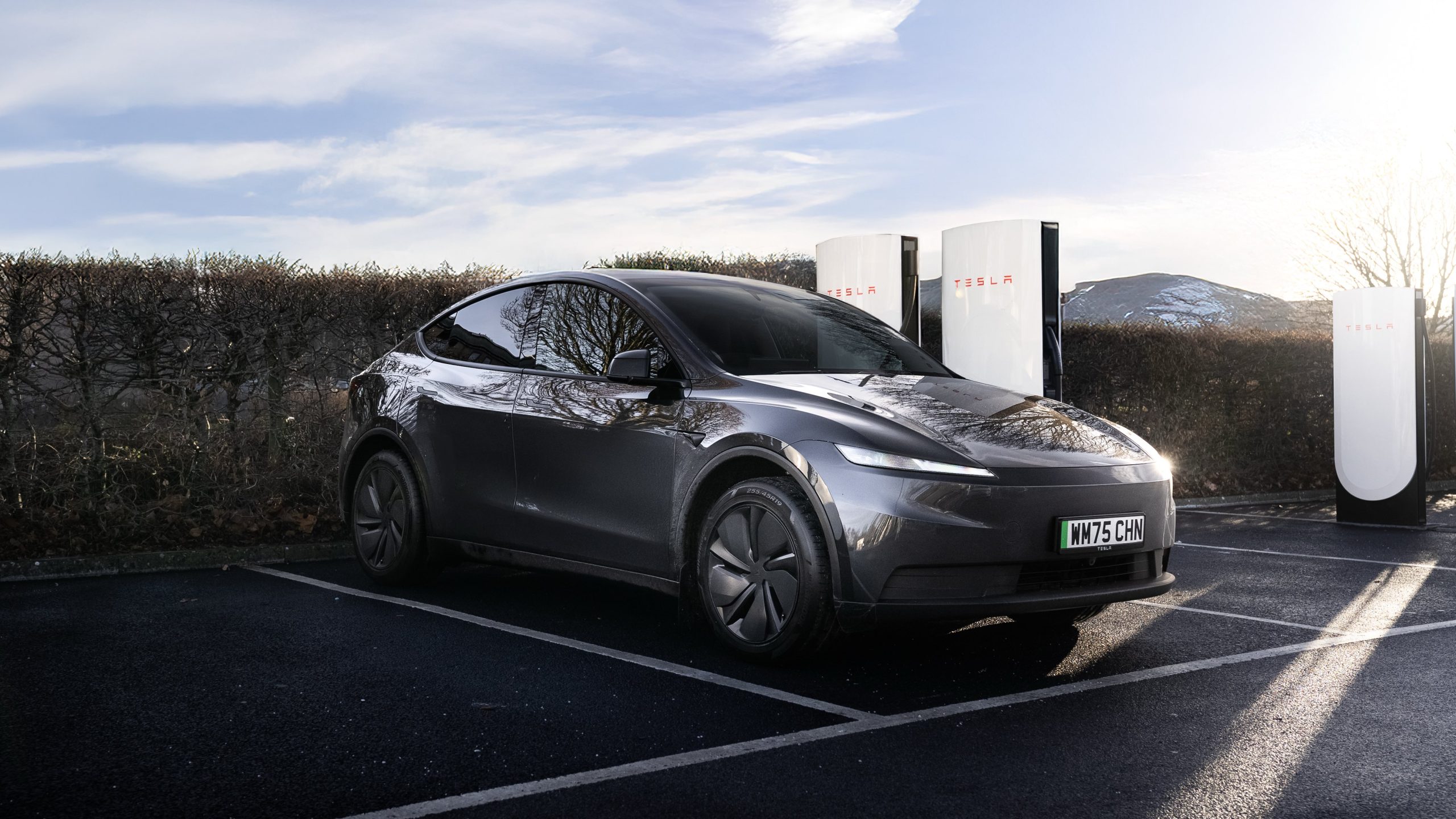Tesla Launches Model Y Long Range RWD in the UK