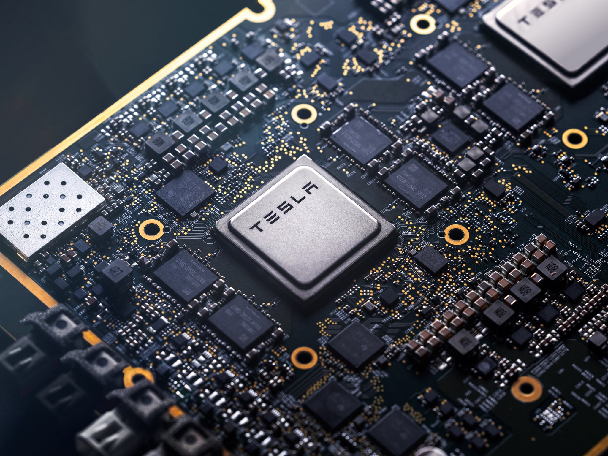 Tesla Patent Reveals Modular FSD Computer Design, Hinting at Easier Upgrades and Future Hardware Flexibility