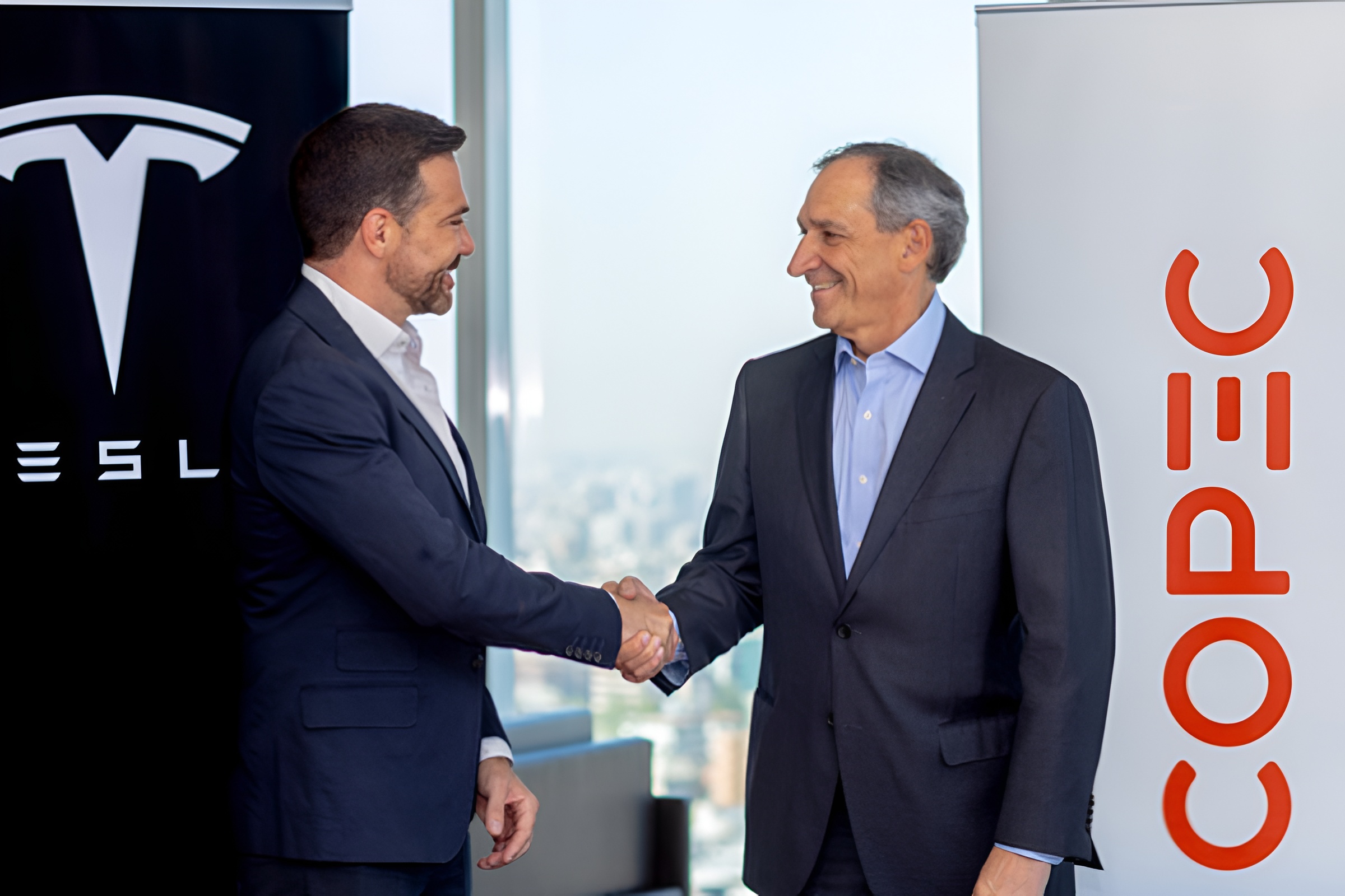 Tesla and Copec partner to build 1,500 km Supercharger corridor in Chile