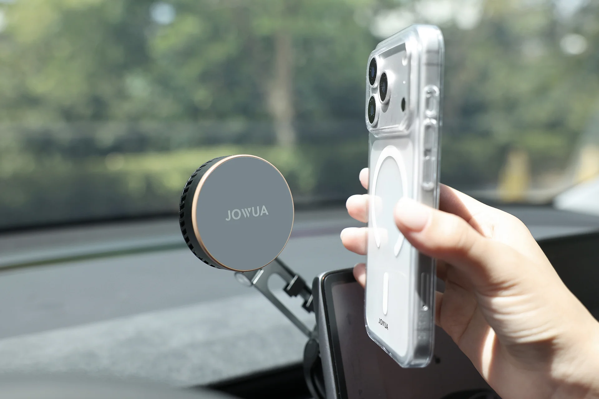 Jowua active cooling phone mount review: fast charging without the overheating [Deal]