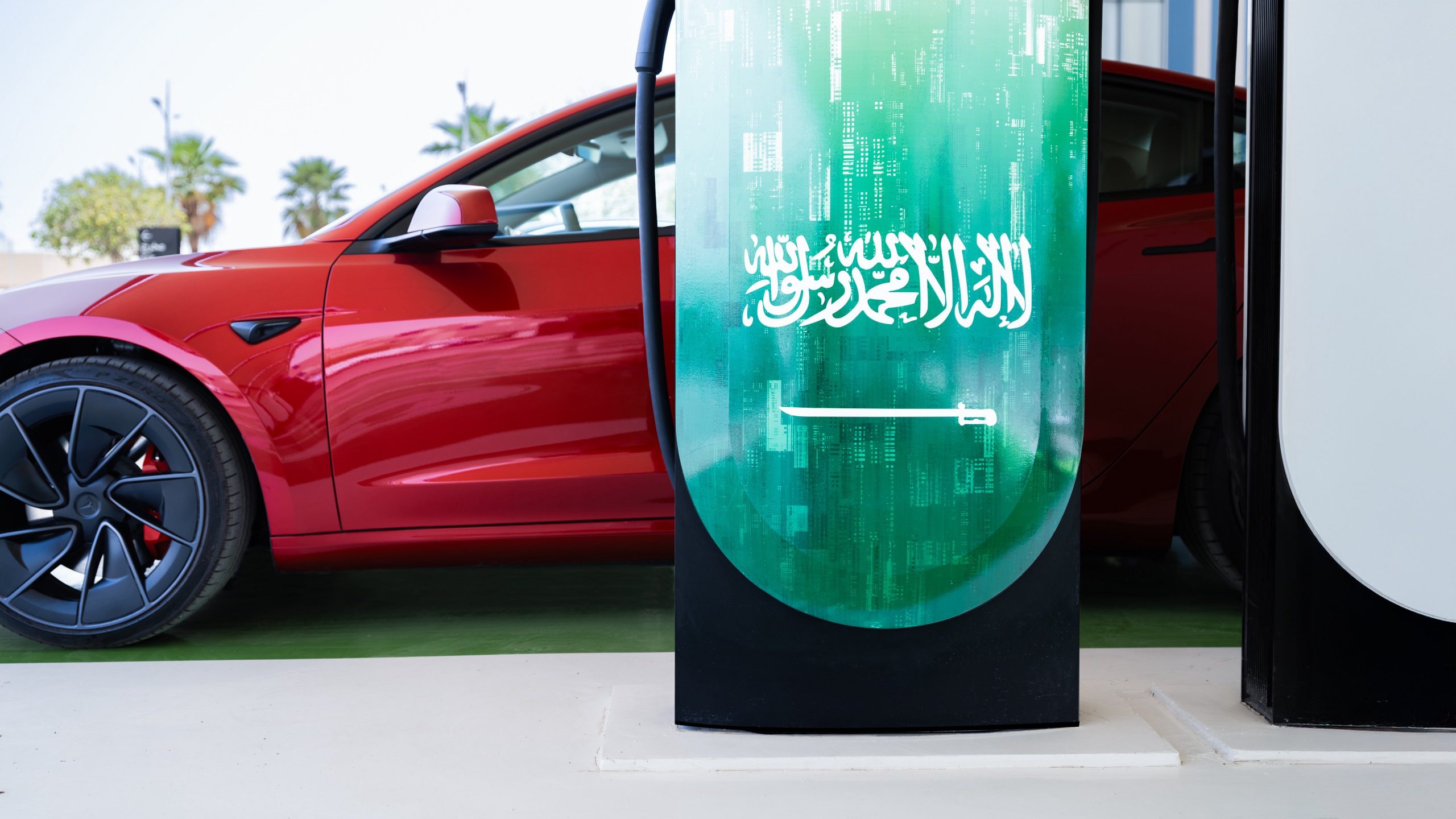 Tesla Enables Free Supercharging in Middle East Amid Escalating Conflict