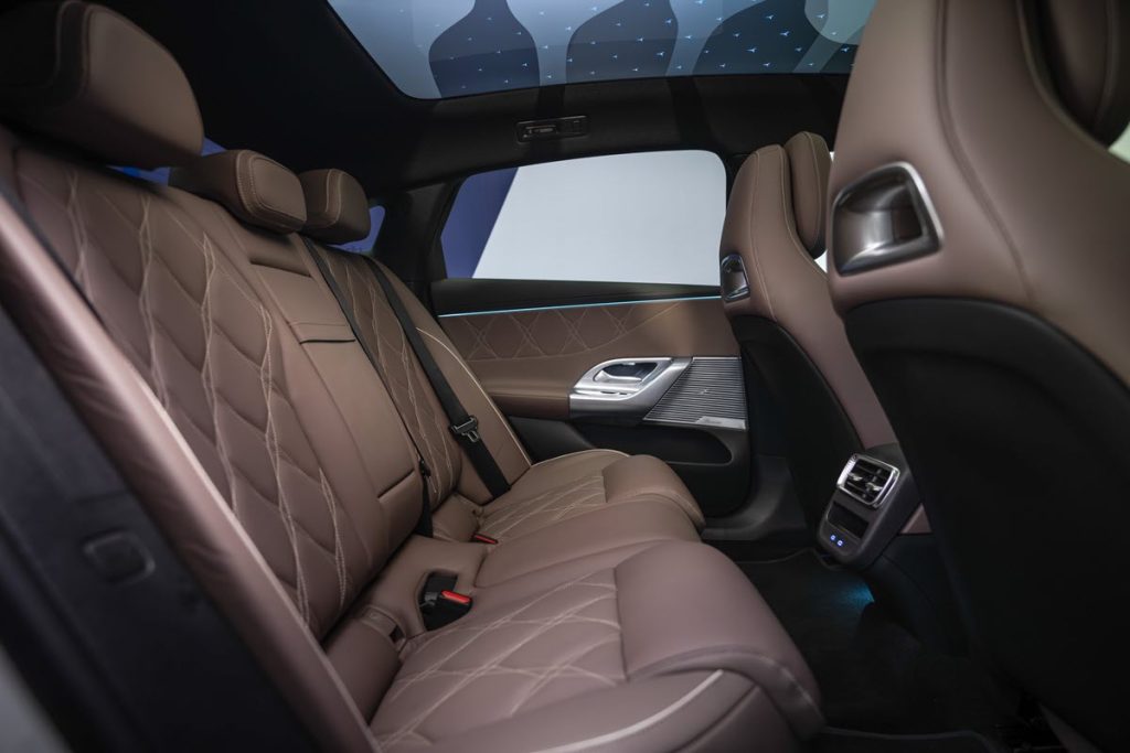 merc c interior