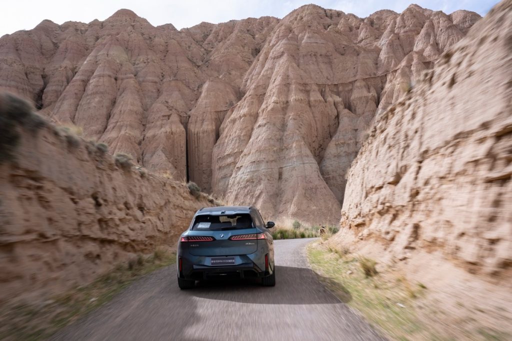 bmw ix3 range test china