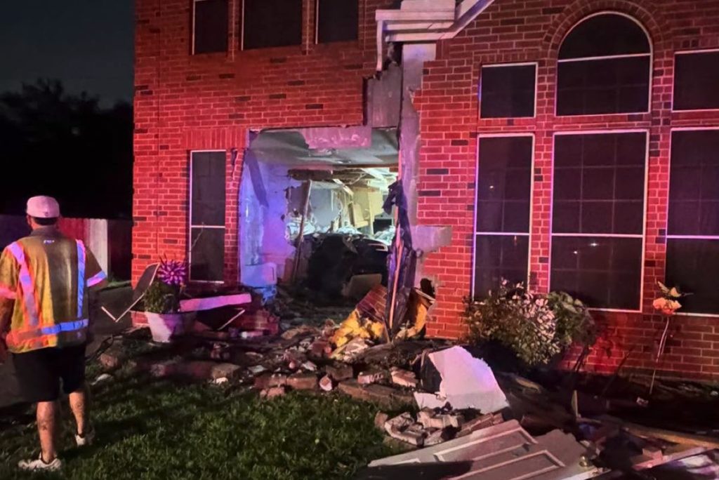 tesla model 3 crash in katy texas