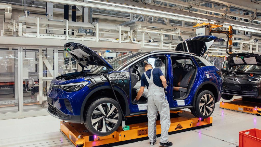 vw-id-4-production-line