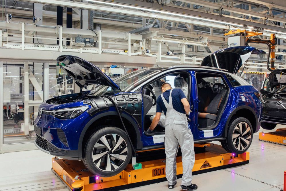 vw-id-4-production-line