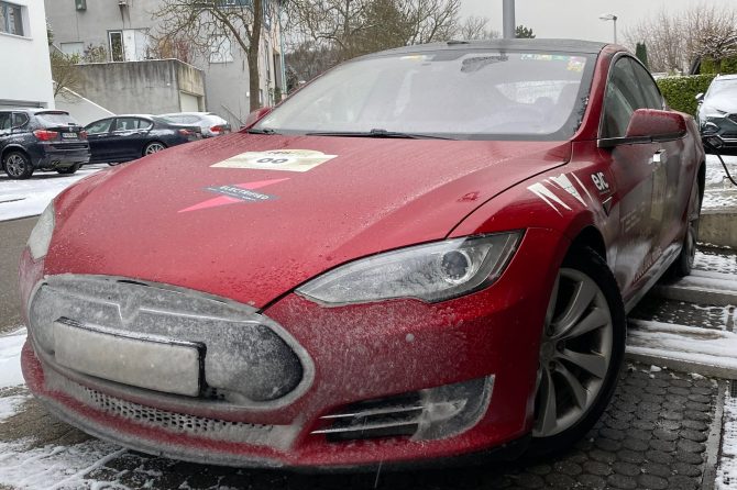 3 million km tesla model s