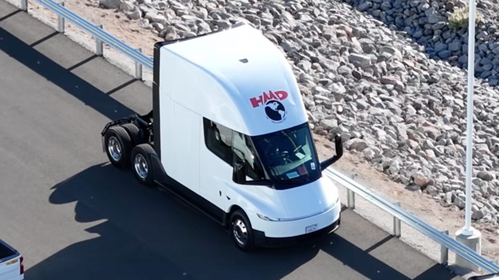 hmd tesla semi